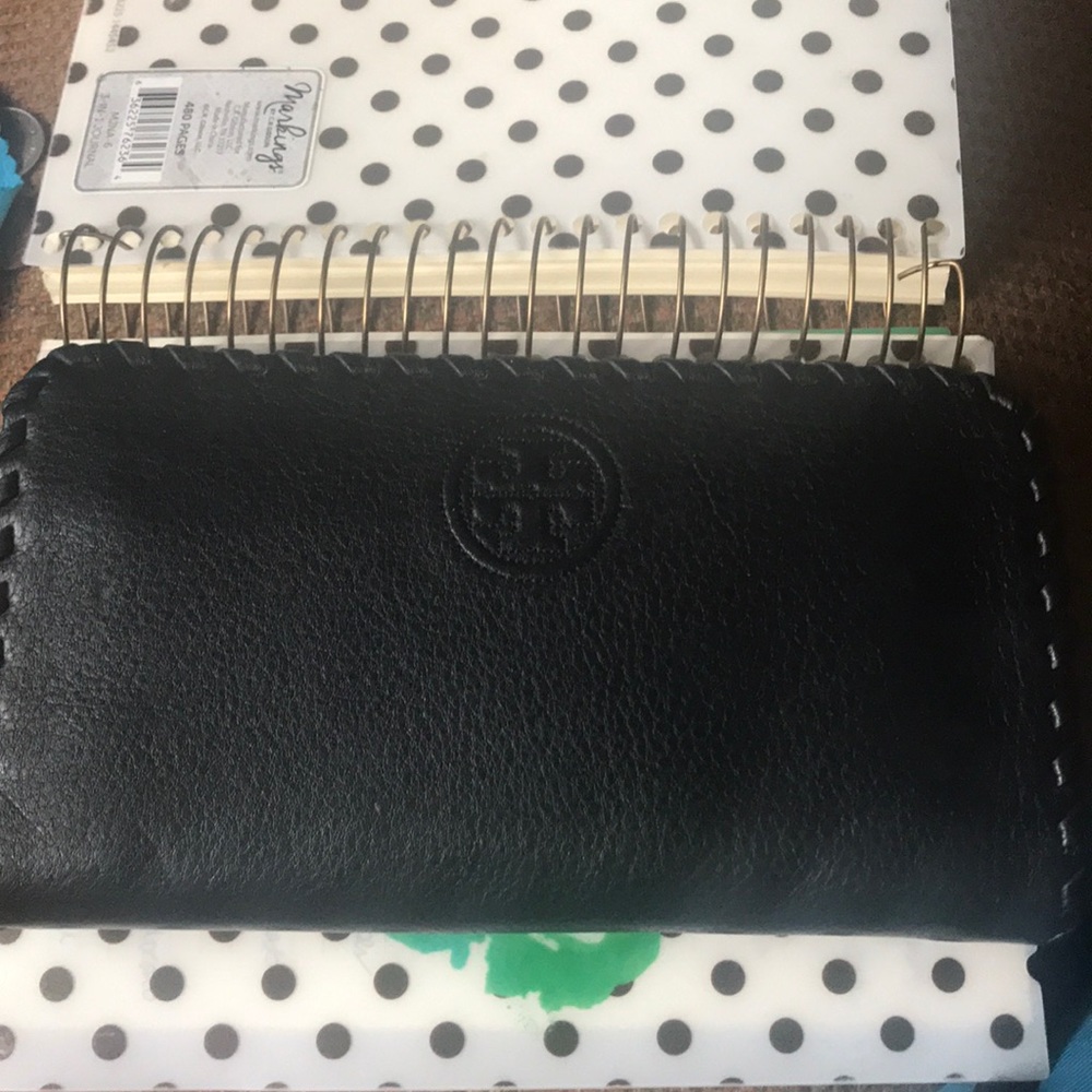 Tory Burch  leather zip wallet